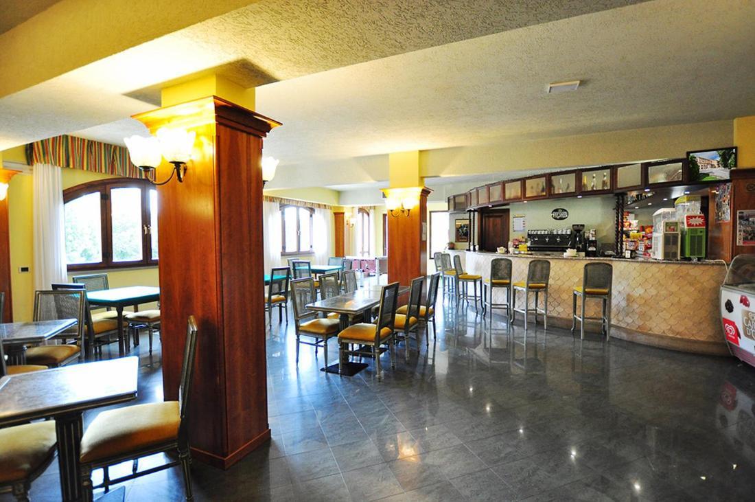 Leo Hotel Леонесса Экстерьер фото